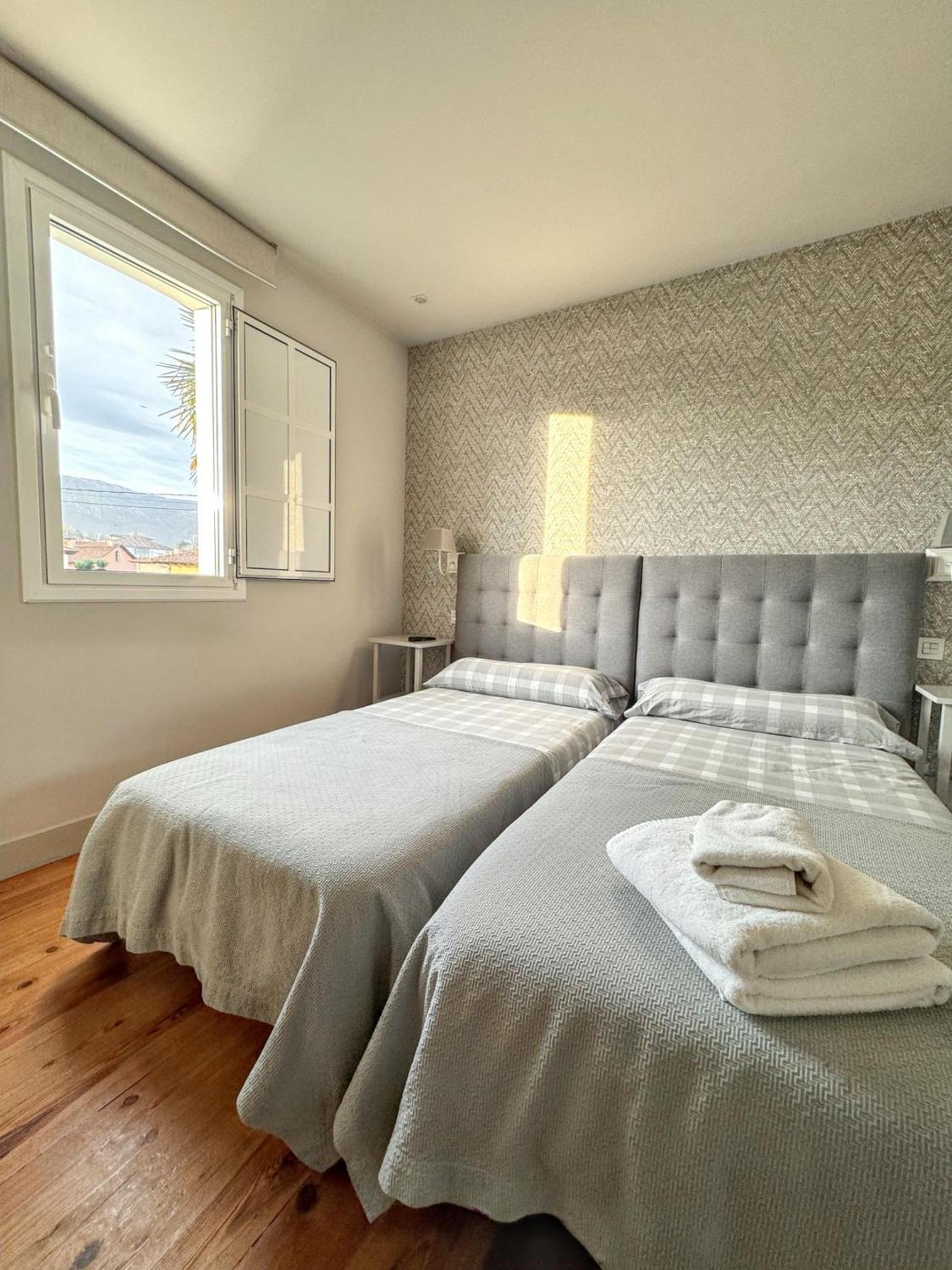 Beautiful Holiday Home In Po De Llanes With Sea View מראה חיצוני תמונה